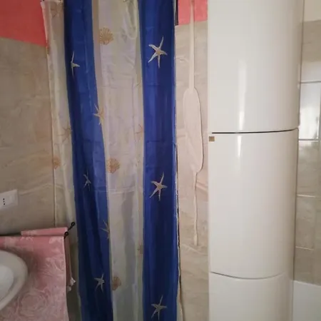 Insula -- بيت ضيافة Telti