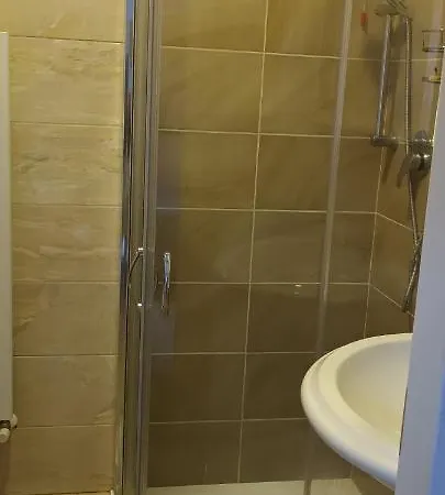 招待所 Insula -- Telti